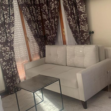 Hostal Docar Lerma Esterno foto