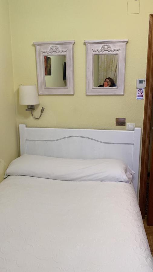 Hostal Docar Lerma Esterno foto