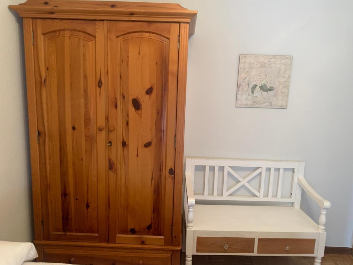 Hostal Docar Lerma Esterno foto