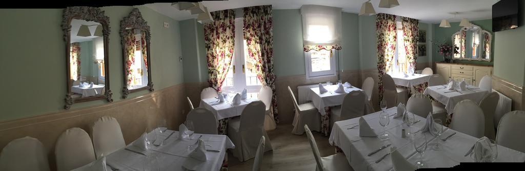 Hostal Docar Lerma Esterno foto