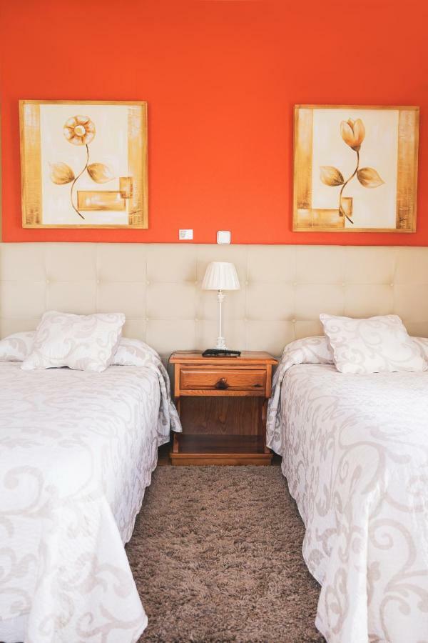 Hostal Docar Lerma Esterno foto